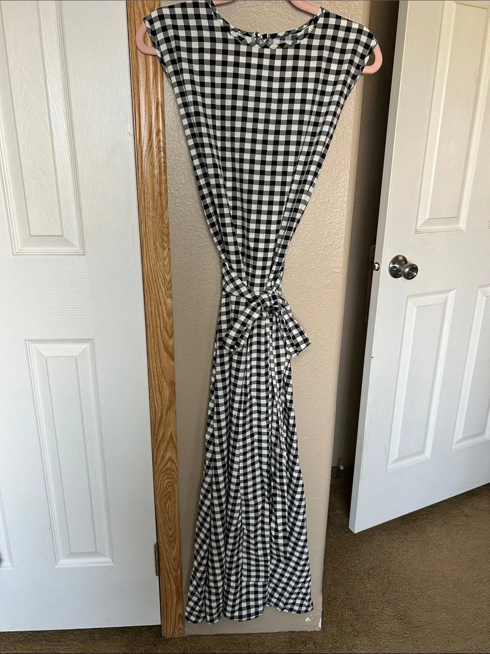 GINGHAM Black and White Maxi Dress with Waist Tie - Picture 9 of 10